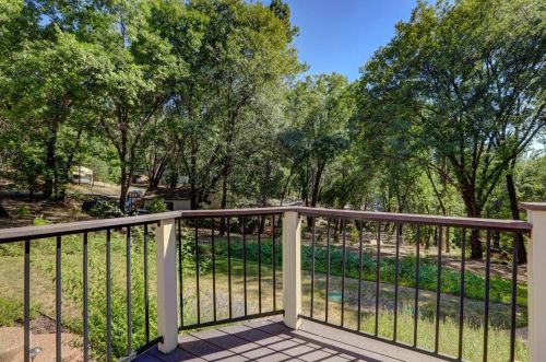 10790 Alta Sierra Dr, Grass Valley CA  95949-6842 exterior