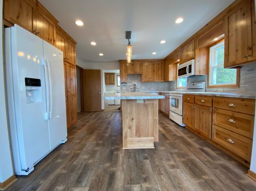 5454 Pagenkopf Rd, Maple Plain MN  55359-9778 exterior