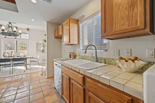 54450 Avenida Alvarado, La Quinta CA  92253-3690 exterior