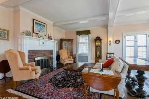 26 Hawthorne Ave, Rye Brook NY  10573-2927 exterior