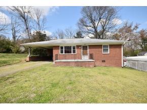 316 Lakeside Ave, Burlington, NC 27217-2328