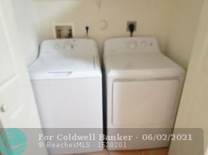 1970 102 Ter, Hollywood FL exterior