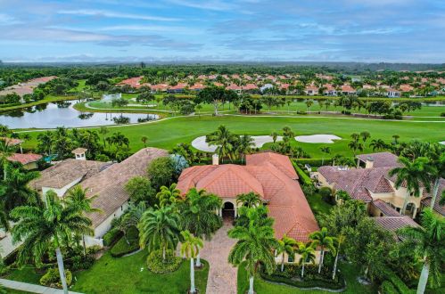 7312 Horizon Dr, West Palm Beach, FL 33412-3028