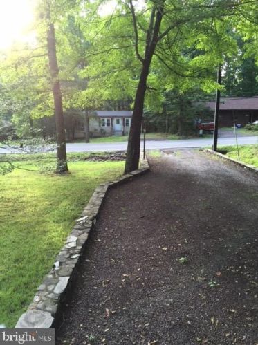 3808 Lakeview Pkwy, Locust Grove VA  22508-5205 exterior