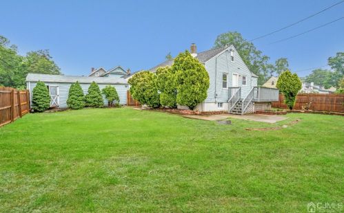 344 Penfield Pl, Green Brook NJ  08812-1629 exterior