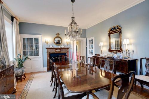 9414 Georgetown Pike, Great Falls VA  22066-2735 exterior