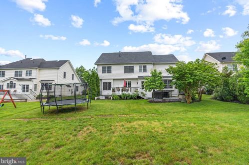 15063 Gaines Mill Cir, Haymarket VA  20169-4500 exterior