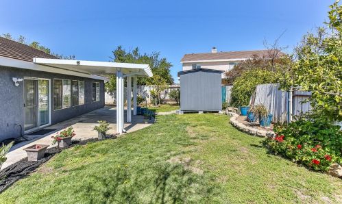 8489 Mcgray Way, Elk Grove CA  95624-4121 exterior