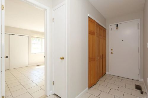 50 Jefferson Oval, Yorktown Hgts, NY 10598-1315