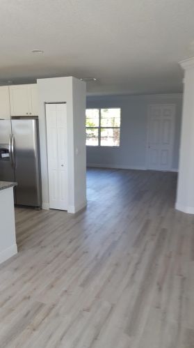 3466 Darwin Blvd, Fort Pierce, FL 34953-3869