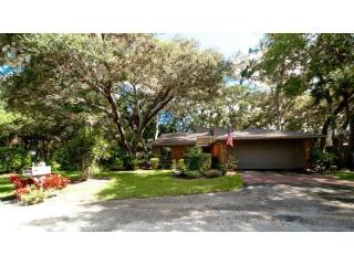 1511 Scarlet Oak Ln, Bradenton, FL 34209-7827