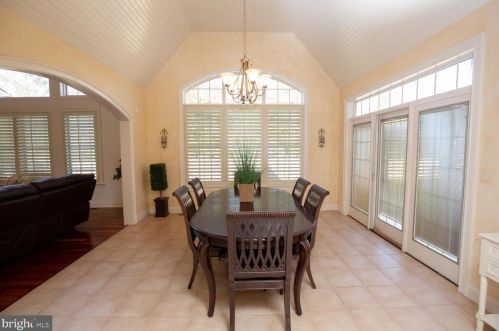 108 Gift Cir, Prospectville PA 19002-2732 exterior