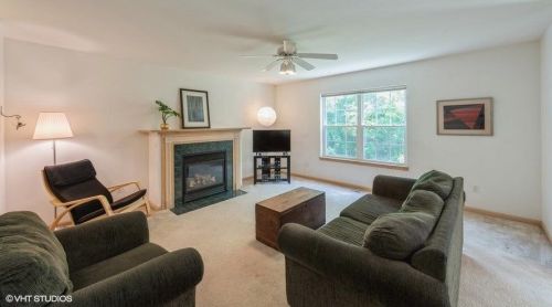379 Taylor Ln, Valpo, IN 46383-6100