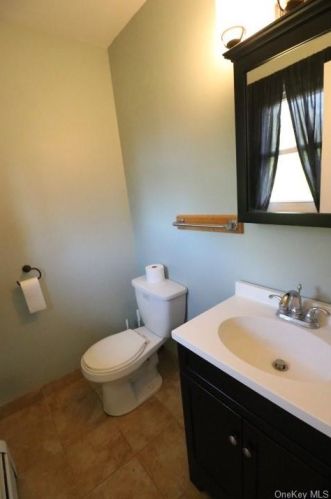 147 Wait St, Walden NY  12586-1325 exterior