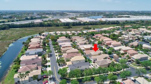 2053 149th Ave, Hollywood FL 33027-4340 exterior