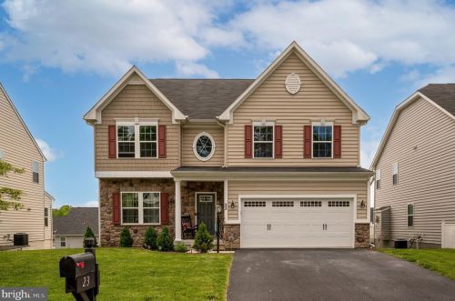 23 Clear Spring Ln, Fredericksburg, VA 22405-2696