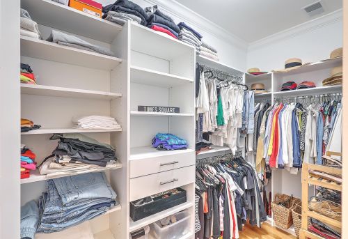 1521 Lindsey Creek Dr, Mount Pleasant SC  29466-8393 exterior