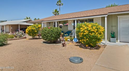 10819 111th Ave, Sun City AZ  85351-4019 exterior