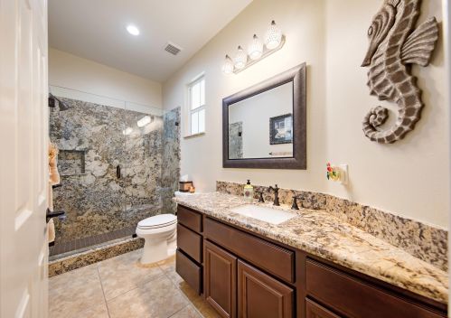 981 Park Ave, San Jacinto CA  92583-5407 exterior