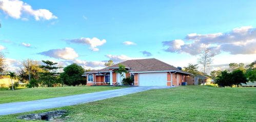 17830 Orange Grove Blvd, Town Of Loxahatchee Groves, FL 33470-3569