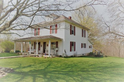1541 Elliott Rd, Pennsville, OH 43787-9315