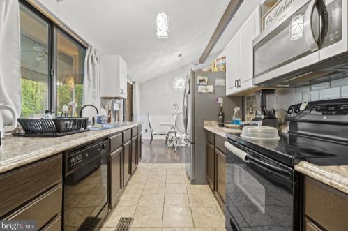 4303 Lakeview Pkwy, Locust Grove VA  22508-5515 exterior