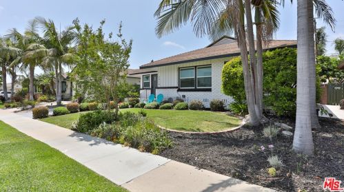 2919 Ladoga Ave, Long Beach CA  90815-1531 exterior