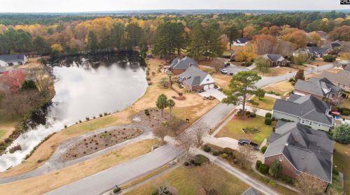 140 Clubhouse Dr, Cayce-West Columbia SC 29172-2584 exterior