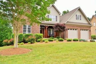 308 Scenic Dr, King, NC 27021-9195