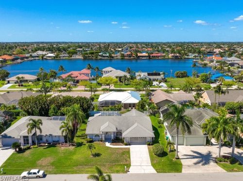 627 56th St, Cape Coral, FL 33914-7222