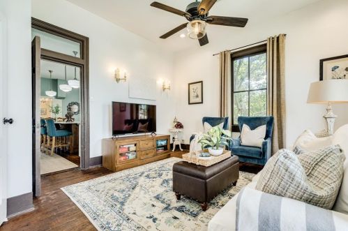 1701 21st St, Galveston TX 77550-4606 exterior