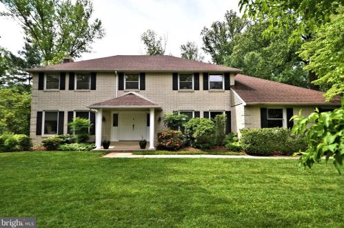 1607 Benjamin Dr, Prospectville, PA 19002-2405
