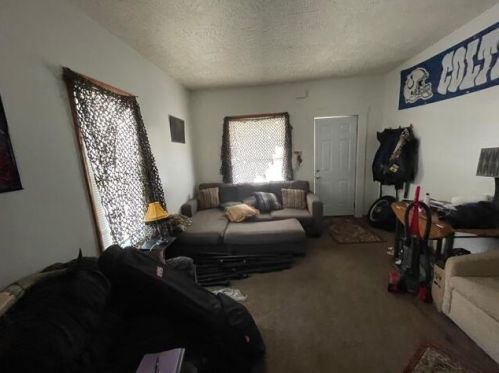 427 Shaffer St, Springfield, OH 45504-2429