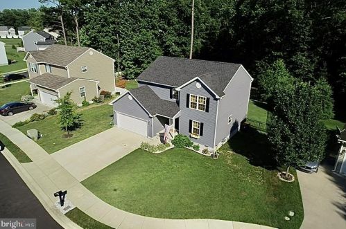 27 Blazing Star Ct, Frederica, DE 19946-2413