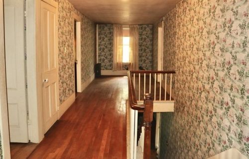 38 Great Rd, Maynard, MA 01754-2035