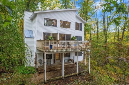 60 Cow Pen Hill Rd, Deep River CT  06419-1306 exterior