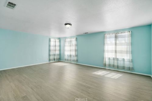 665 Drake Dr, San Jacinto CA  92582-3731 exterior