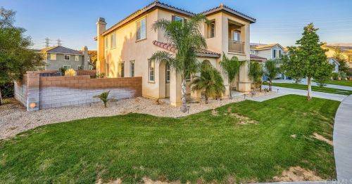 34652 Boros Blvd, Beaumont CA  92223-7466 exterior