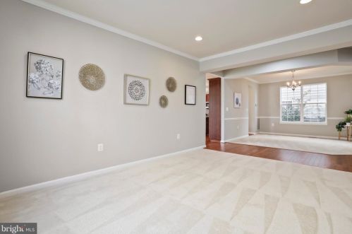 445 Lord Fairfax St, Charles Town WV  25414-2603 exterior