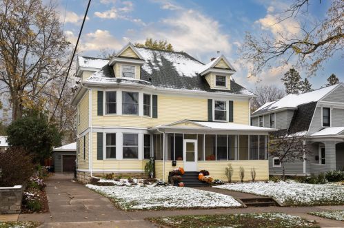 217 15th St, La Crosse WI  54601-4275 exterior