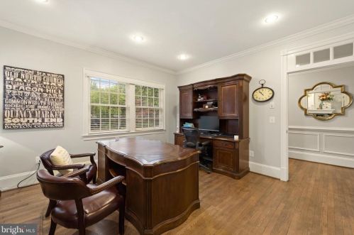 213 Loudoun St, Leesburg VA exterior