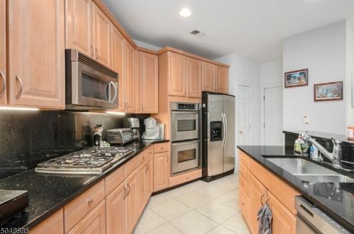 80 Henning Ter, Parsippany NJ  07834-3716 exterior
