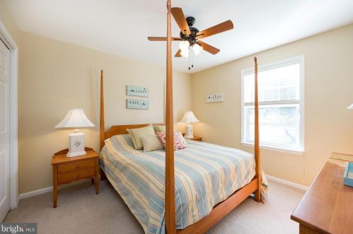 2015 School Rd, Pottstown PA  19465-8849 exterior