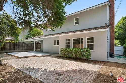 14147 Leadwell St, Van Nuys CA  91405-2440 exterior