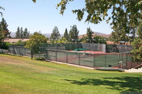 17977 Avenida Alozdra, San Diego CA 92128-1570 exterior