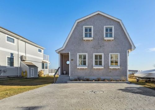 128 Jupiter Point Rd, Groton, CT 06340-6055