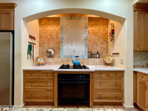 7395 Vactor Ranch Trl, Tucson, AZ 85715-3253