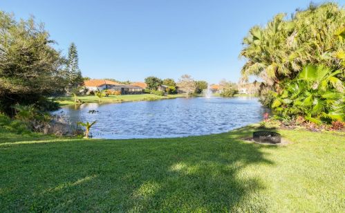 9979 Osprey Pointe Dr, Hobe Sound FL  33455-3023 exterior