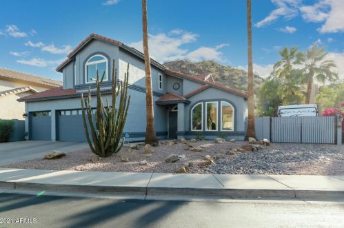 1925 Behrend Dr, Phoenix, AZ 85024-1242