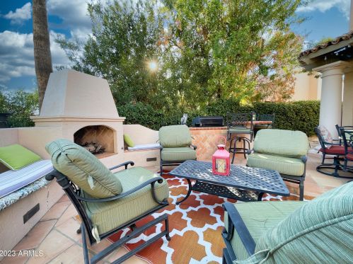 10153 Topaz Dr, Scottsdale AZ  85258-4808 exterior